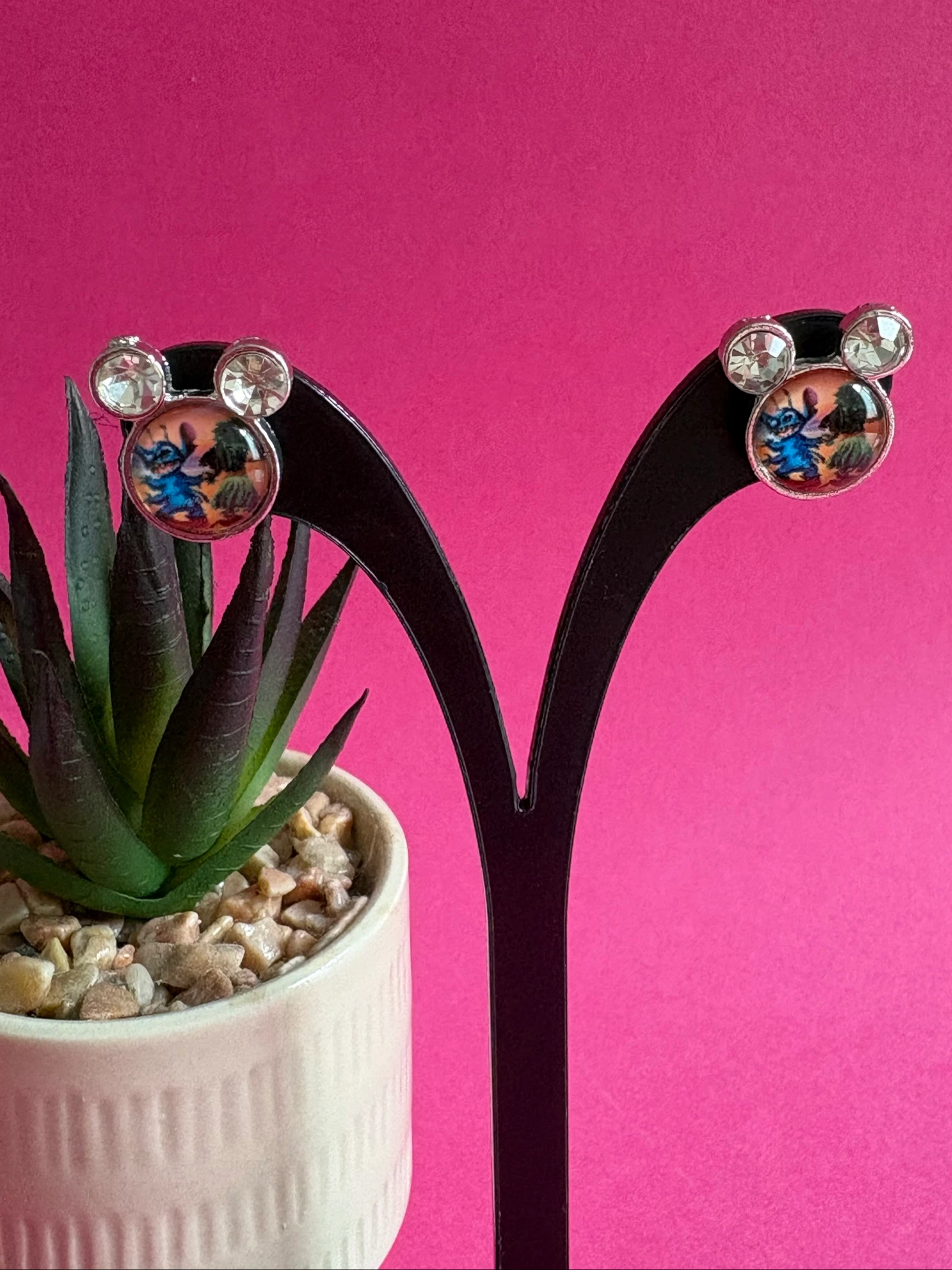 Boucles d'oreilles Stitch style Mickey / Disney avec strass